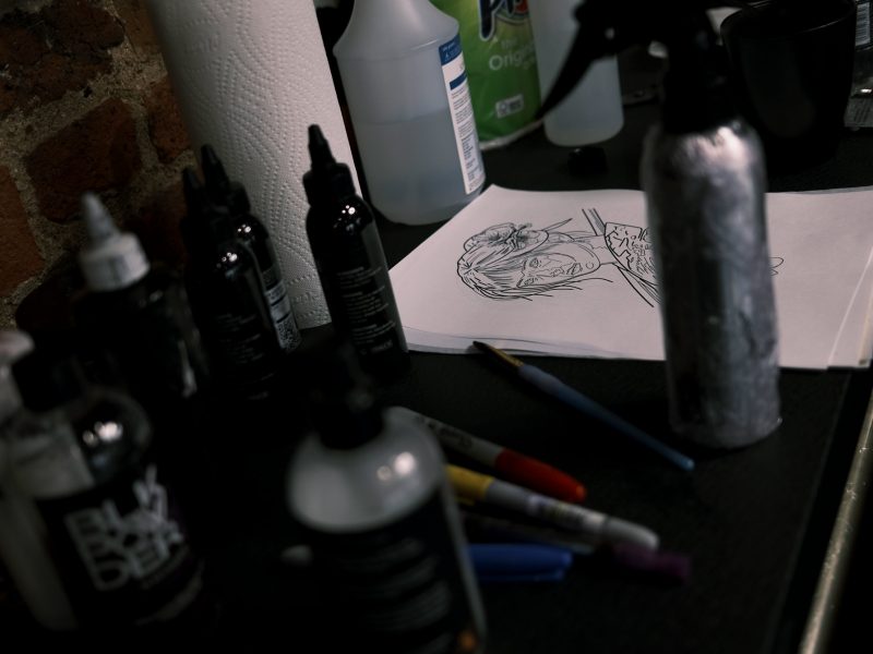 japanese-girl-lifestyle-shot-banner